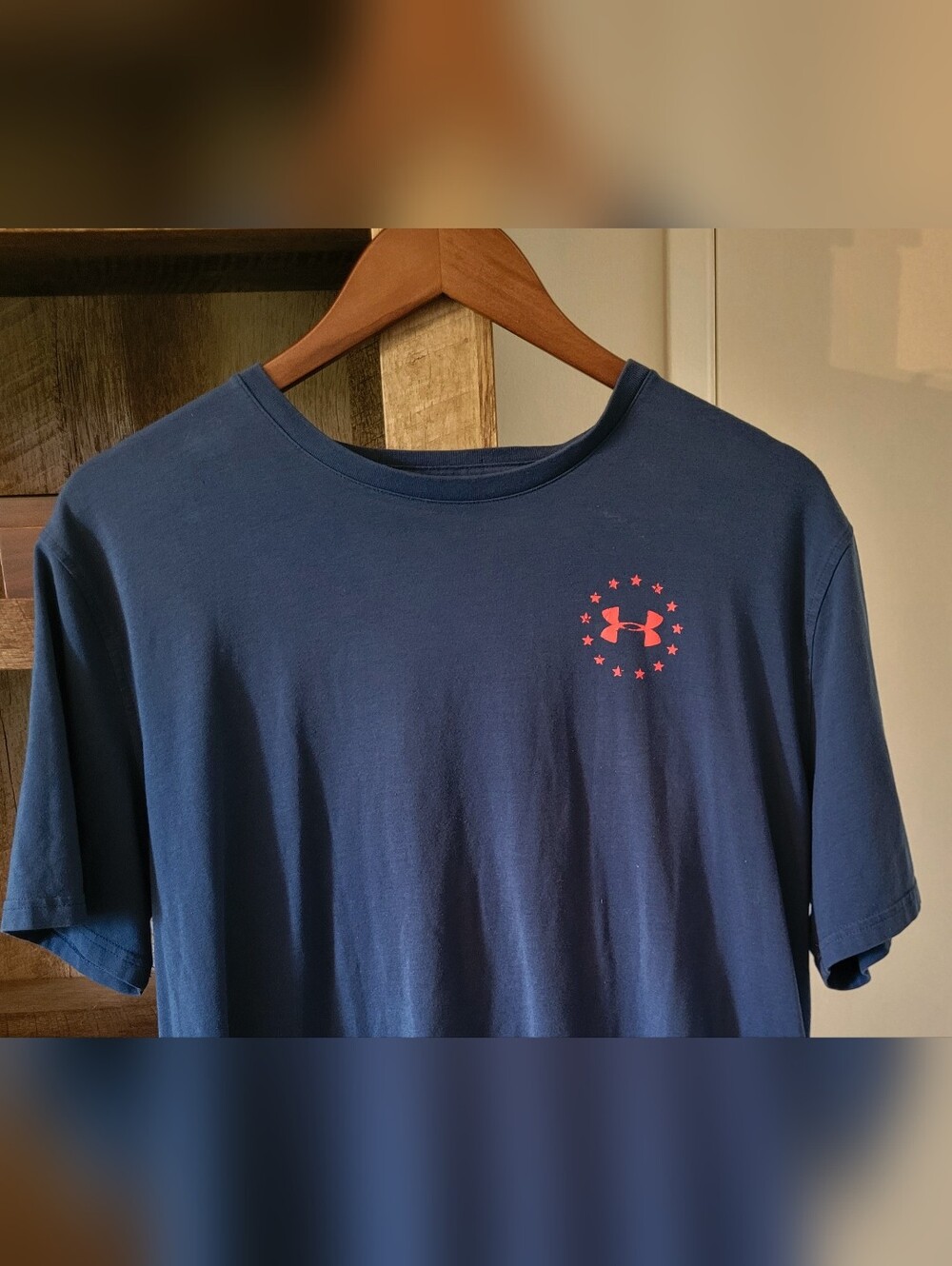 Under Armour Men’s Navy Logo T-Shirt with Red Accent